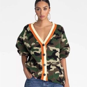 Stylish Camouflage Button-Up Cardigan